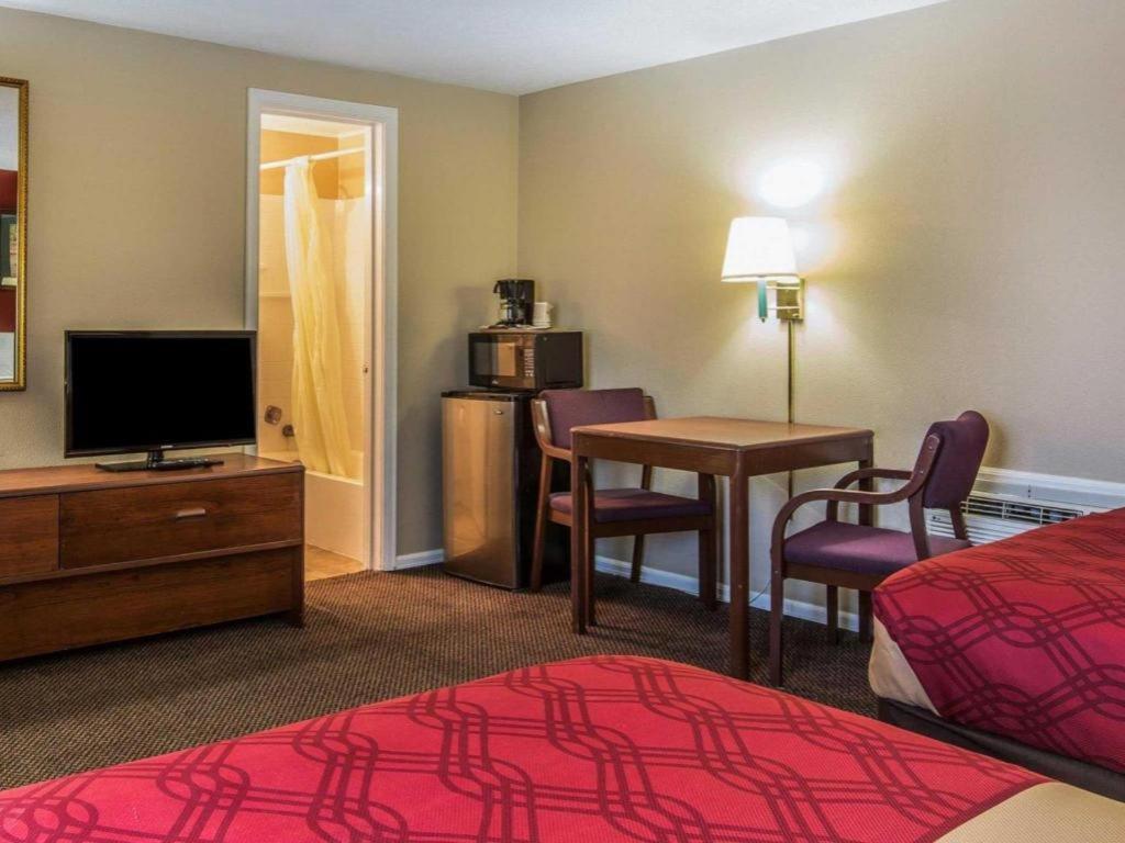 Rodeway Inn & Suites Sheridan Exterior foto